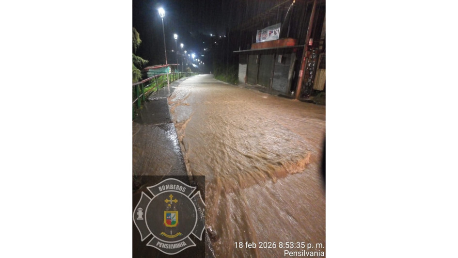 En un municipio del Oriente de Caldas, las tormentas eléctricas de la noche de este miércoles causaron emergencias. Hubo casas inundadas y se desbordó un río.