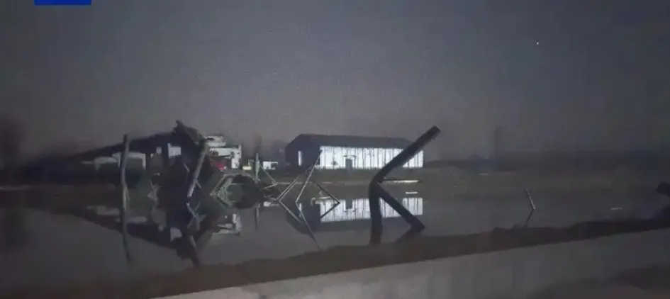 Inicialmente hubo dos fallecidos y tres desaparecidos, pero tras el hallazgo de sus cuerpos se elevó la cifra de muertes a cinco.