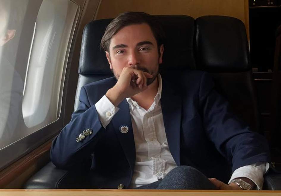 Santiago Osorio, representante a la Cámara, es acusado de acoso laboral, presiones políticas y supuestas prácticas clientelistas, según informe de Semana.