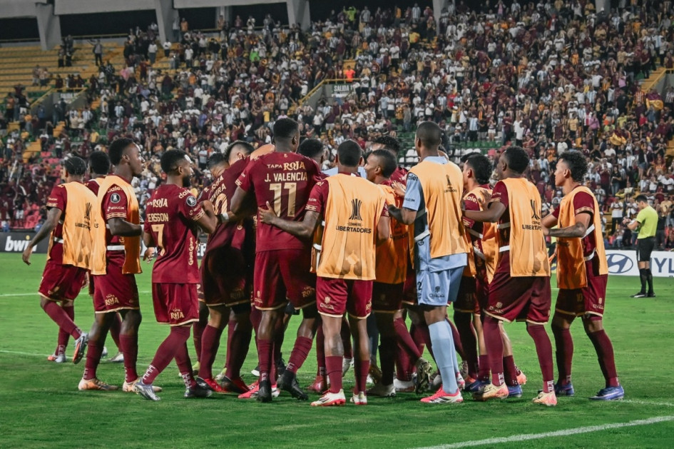 Deportes Tolima perdió 0-1 la vuelta en Ibagué ante Deportivo Táchira, pero la serie quedó 1-1 y, en la definición por penales, ganó 3-0 y avanzó en la Copa Libertadores.
