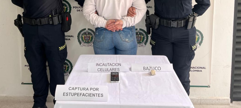 La capturada tenía en su poder un celular y bazuco, que pretendía ingresar a la cárcel de Pensilvania.