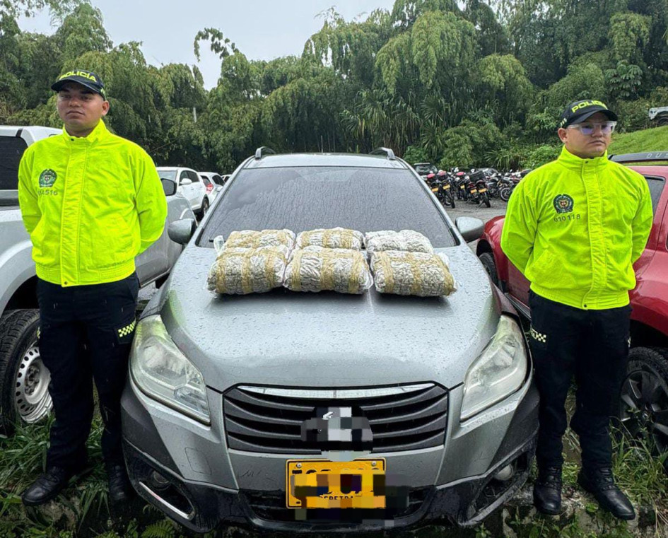 El grupo de automotores de Sijín pudo establecer que este vehículo tenía los guarismos de identificación alterados, motivo por cual se encuentra en proceso de investigación para conocer e identificar al posible propietario.