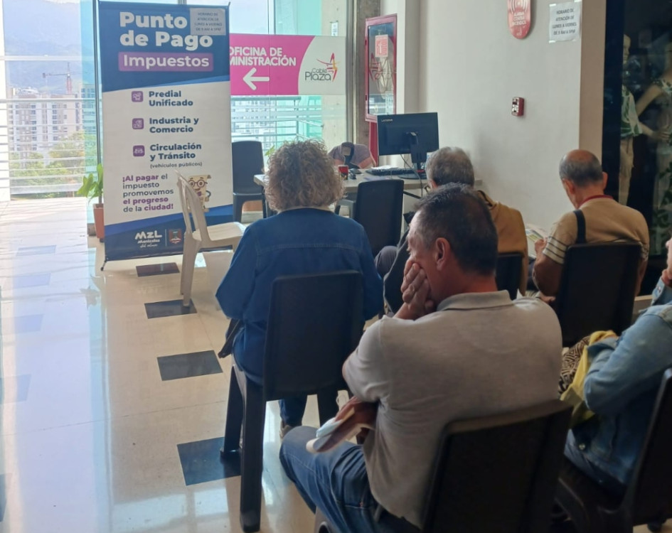 La Secretaría de Hacienda de Manizales destacó que este año se tendrán 12 puntos habilitados para pagar la factura del predial, contando puntos en el sector de El Cable, la Terminal de Transporte, el punto móvil rural, además de otros como Susuerte. En la imagen, el punto de Cable Plaza.