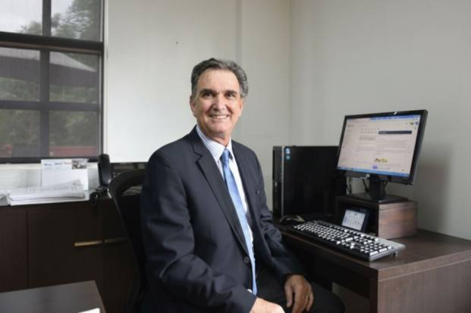 Iván Escobar Escobar culmina su gestión como vicerrector académico de la UAM. 