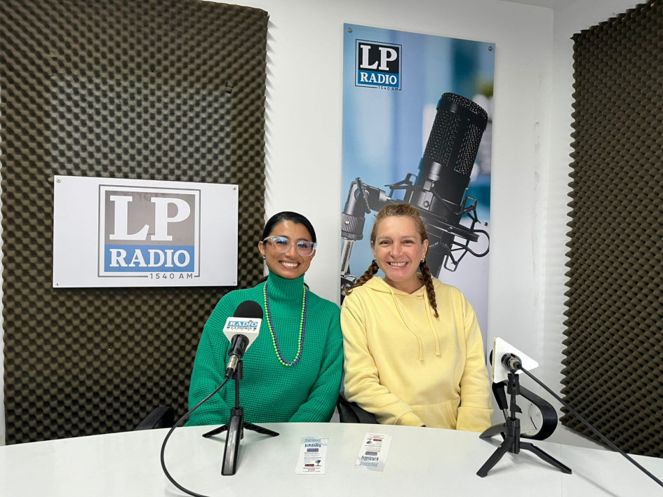 Johana Patiño y Tatiana Reinoso, integrantes de la Red de Escritoras de Caldas. 