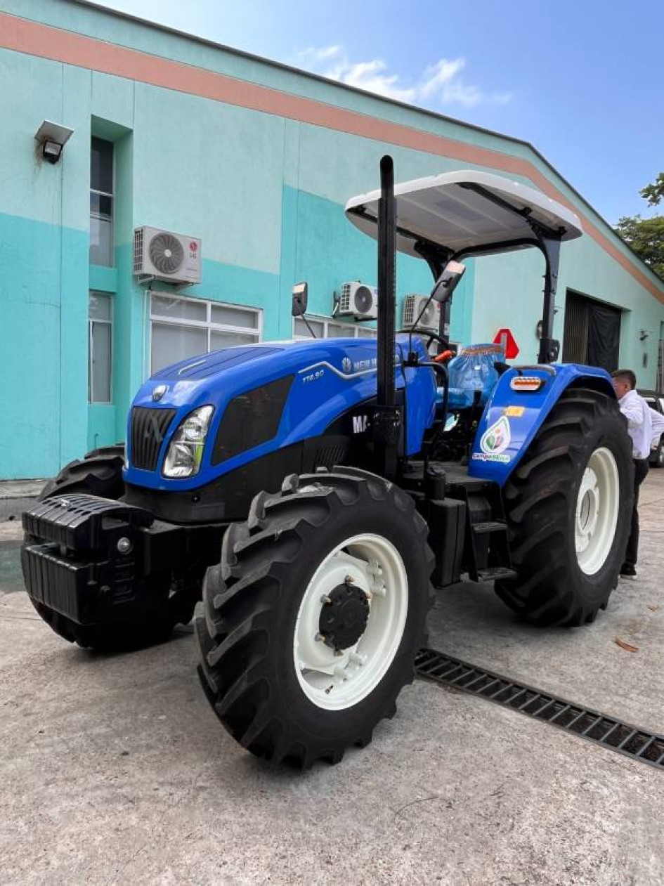 Fotos I Cortesía Sena I LAPATRIA  Maquinaría agrícola llegó a fortalecer los procesos formativos para aprendices. El año pasado les entregaron un bus con ascensor para personas con discapacidad o movilidad reducida y una camioneta 4x4.