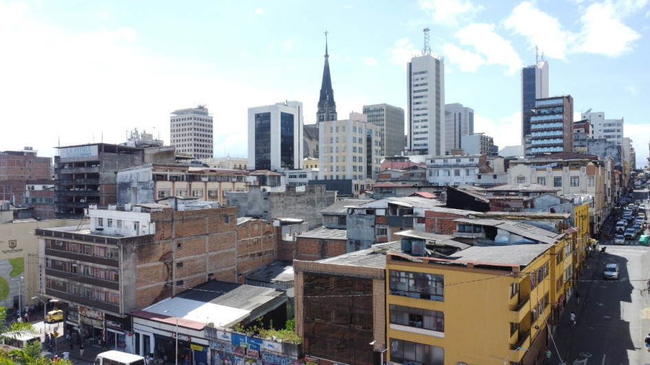 El 1 de febrero de este 2026 empezó a regir el cobro para los negocios que aprovechen económicamente el espacio público. No se aplica a las ventas informales. Así funciona.