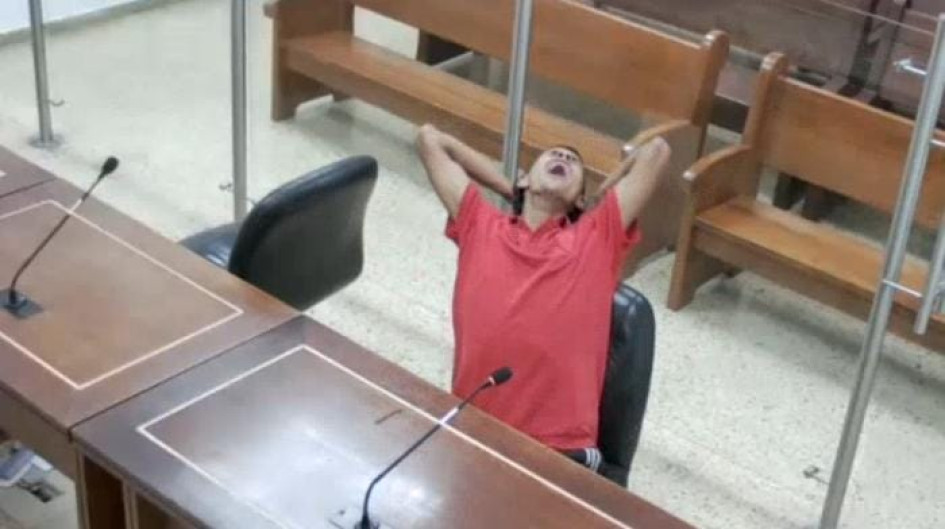 A Santiago lo agarraron en la Galería en comercialización de bazuco. Le encontraron $20 mil producto de la venta.