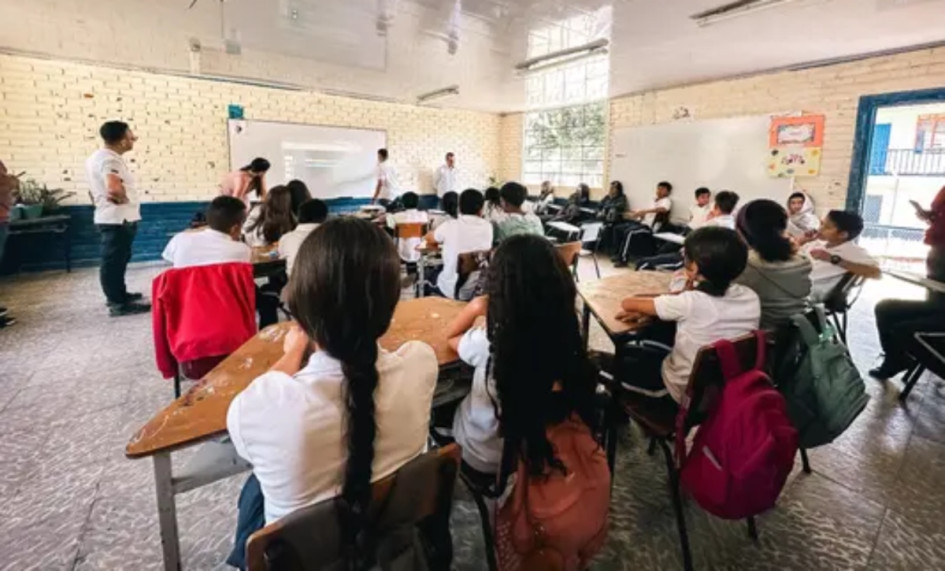 Niños acceden a redes sociales desde edades cada vez más tempranas