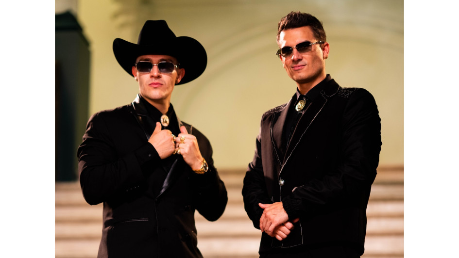 Pipe Bueno y Luis Alfonso estrenan 'A.M.O.R.', un sencillo de música popular cargado de romance y seducción.