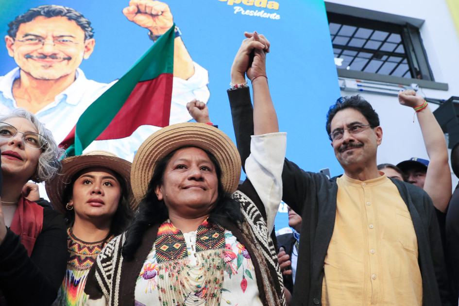 Aída Quilcué e Iván Cepeda inscribieron su candidatura a la Presidencia.