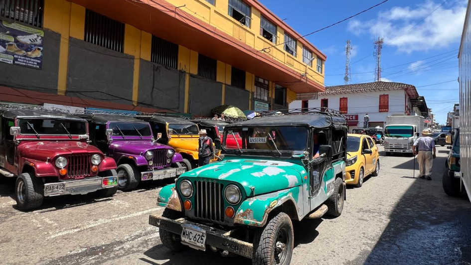 El transporte público en Anserma, La Abuela de Caldas, tuvo un incremento del 5.1%. Conozca las nuevas tarifas, incluidas las de taxi.