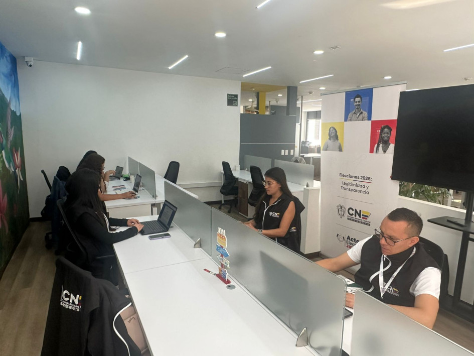 el Consejo Nacional Electoral cuenta con presencia en las ciudades capitales del Eje Cafetero donde las agrupaciones políticas pueden recibir asesoría sobre postulación de actores electorales para elecciones. 