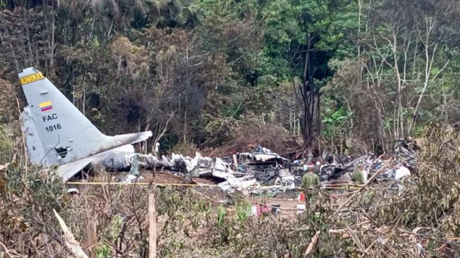 Familiares, amigos y autoridades acompañan el duelo por la pérdida de los uniformados oriundos del Quindío.