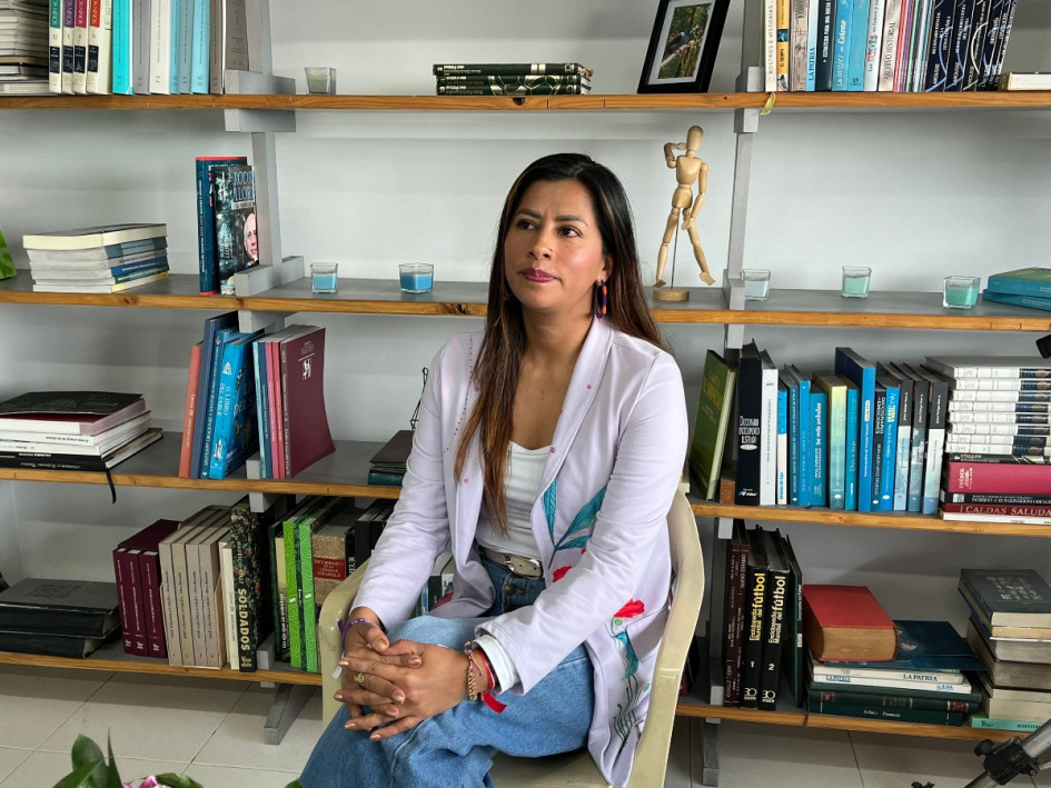 Tener la quinta votación más alta a la Cámara no le alcanzó a Érika Milena Muñoz para obtener una curul. En entrevista con LA PATRIA, analiza los resultados y su futuro político.