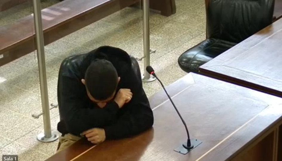 Fotos de LA PATRIA  A este sujeto lo detuvieron el fin de semana minutos después de robar las pertenencias de una persona embriagada, en la Plaza Alfonso López, de Manizales. Su compinche escapó con el botín. Le plantearon una pena que parte de 12 años y lo mandaron para la cárcel