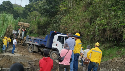Restauran vía en el sector de Villa Camila (Manzanares)