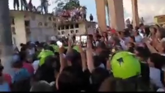 Falleció una persona en estampida durante el sepelio de Danna Sofía en Chinchiná 