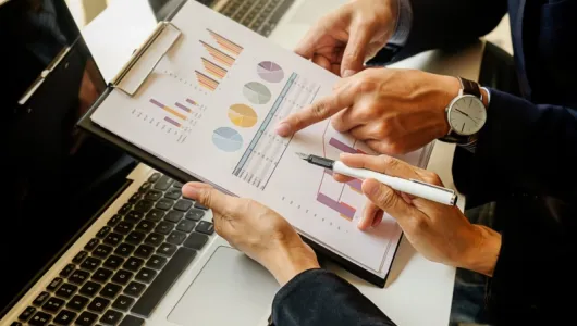 Economía colombiana crecerá un 8,1 % en 2022 y un 1,2 % en 2023, según la OCDE