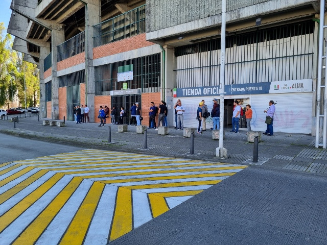 El hincha del Once no falla, se abona