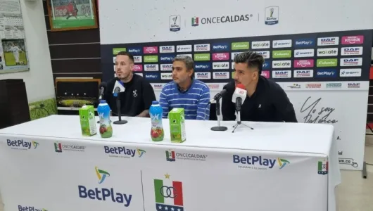 El Once Caldas presenta a Santiago Jiménez y Sherman Cárdenas y anuncia la venta de abonos