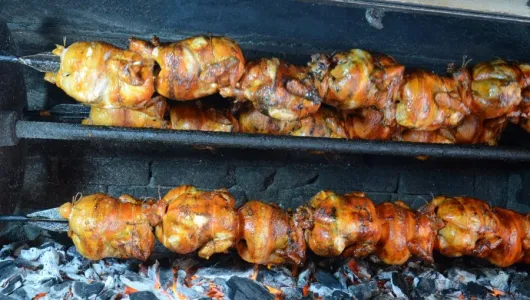 El olor lo lleva al pollo en el Centro de Manizales