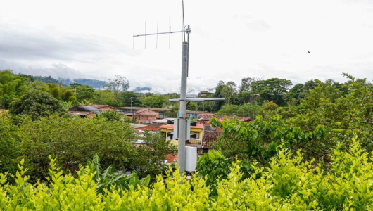 Alcaldía de Manizales instaló nuevo Sistema de Alertas Tempranas en el Kilómetro 41