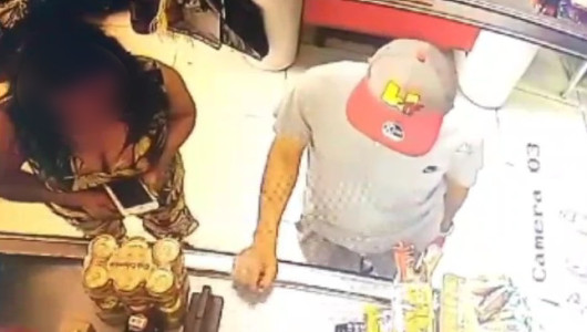 Ladrones se fueron de compras con las tarjetas de un docente