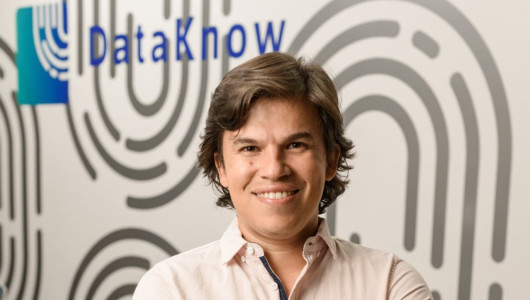 Un caldense revoluciona la Inteligencia Artificial en Latinoamérica: ¿de quién se trata?