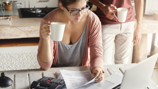 Gremios dicen que aumento del salario fue populista y que Petro ya comenzó campaña