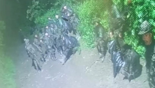 Se filtró video del Clan del Golfo haciendo presencia en Mistrató (Risaralda): comunidades temen