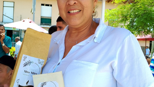 Rosalba Polanco y su microempresa: un café que abre oportunidades para mujeres en Caldas 