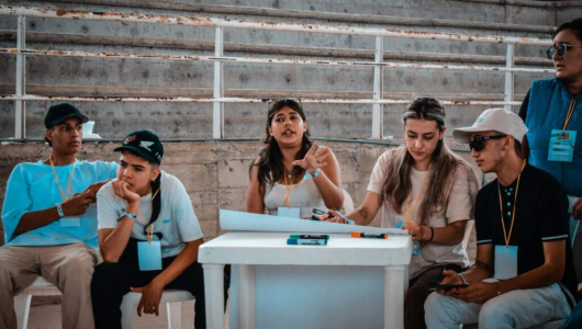Jóvenes de Caldas se preparan para elecciones: logros y desafíos en su participación política
