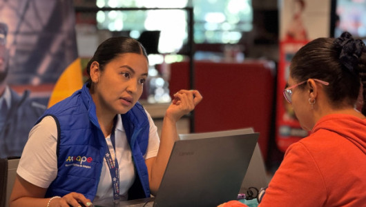 Son 500 oportunidades laborales para docentes, mecánicos automotrices, asesores comerciales, y otros perfiles