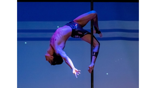 Disciplina vertical: el camino del manizaleño Martín Cordón, que va al Mundial de Pole en Argentina