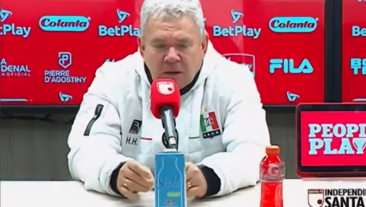 Arriero Herrera, técnico del Once Caldas, exigió respeto por Dayro Moreno: "Haga 400 goles y después hablamos"