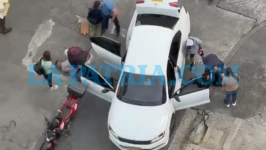 Video: el Gaula captura en el Centro de Manizales a presuntos extorsionistas de comerciante