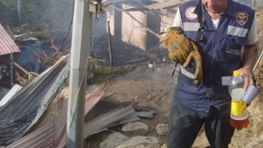 Incendio destruyó la casa de una familia en el Oriente de Caldas 