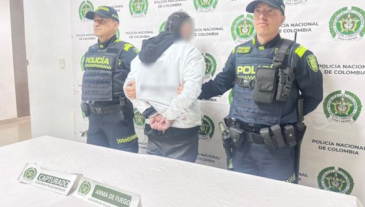 Frustran intento de robo de motocicleta en Manizales y capturan a hombre armado