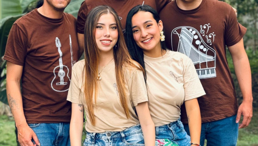 Dueto Florecer Andino se prepara para concurso nacional en Ibagué 