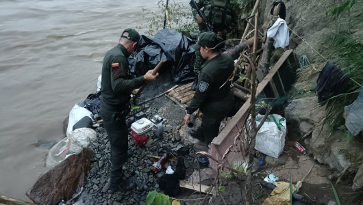 Capturan a 10 personas en municipio de Caldas por minería ilegal y daño ambiental en el río Cauca
