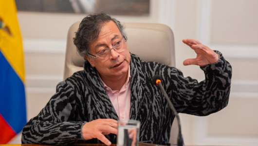 EE. UU. investiga posibles vínculos de Petro con narcotráfico mientras crece la presión política