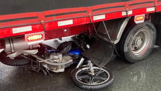 Accidentes de motos, bajo la lluvia, en vía Manizales-Medellín 