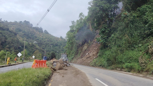 Cierre total en la vía Panamericana, en Manizales, este miércoles: demolerán rocas y atienden el talud