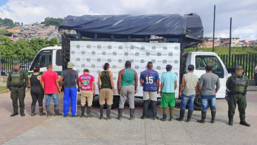 10 capturados en operativo contra minería ilegal en vía Manizales-Medellín: esto pasó