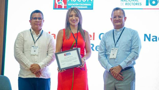  Esta reconocida Universidad en Colombia cumple 60 años, una manizaleña es su rectora