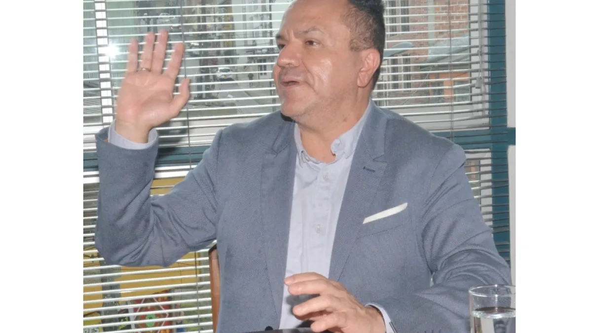 Juan Felipe Jaramillo anunció que escribe un libro con reflexiones de su paso por lo público en Gobernación de Caldas y Alcaldía de Manizales, y aprovechará este tiempo para avanzar en él.