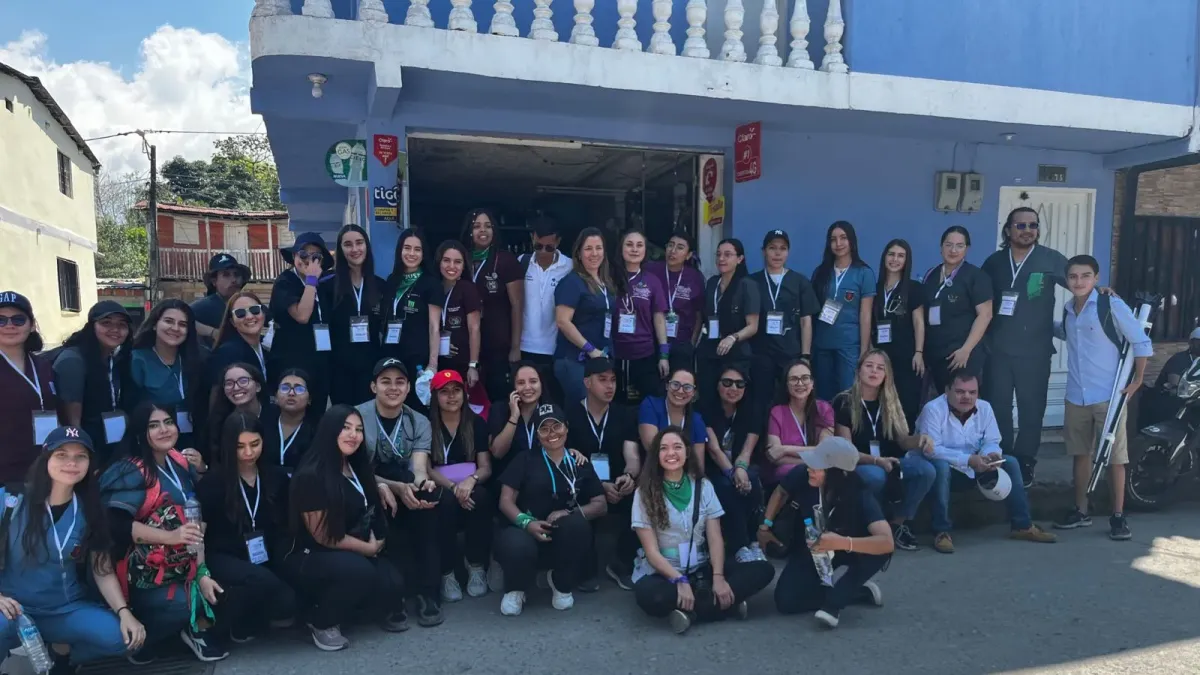 Estudiantes de Medicina y de Odontología realizan jornada de salud en Villamaría