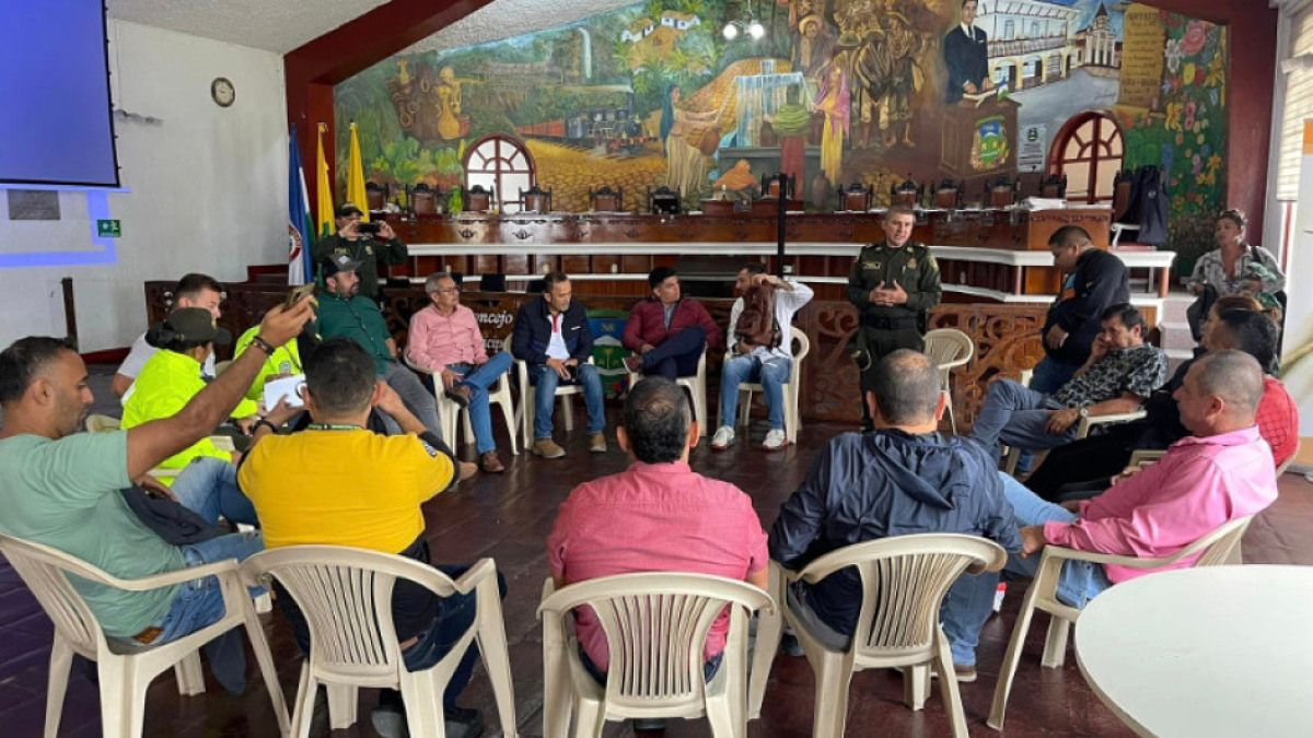 El viernes se realizó una reunión con autoridades para garantizar la seguridad de los concejales.