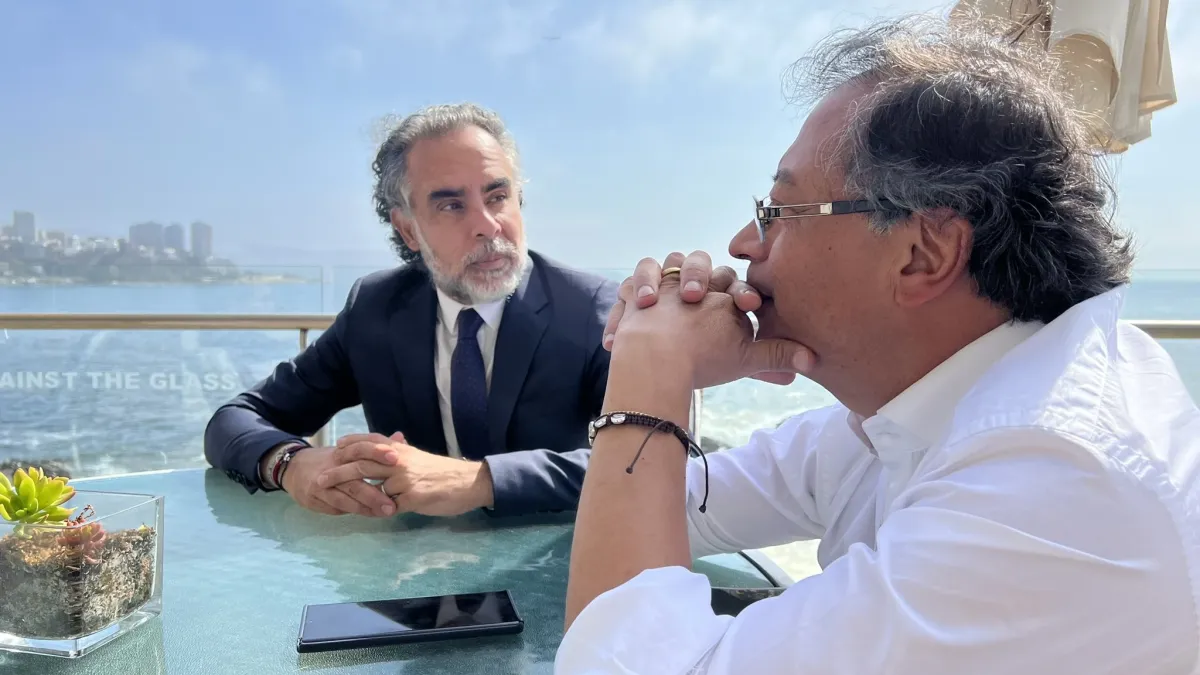 Armando Benedetti durante la campaña presidencial con Gustavo Petro.